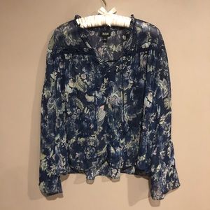 🎀 a.n.a printed peasant blouse sz L